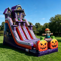 Structure gonflable commerciale d'extérieur pour enfants, thème Ferme de citrouilles d'Halloween, avec toboggan double, pour usage humide et sec, et souffleur