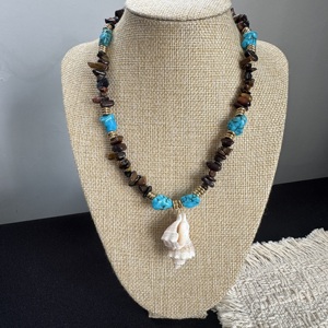 <span class=keywords><strong>Collana</strong></span> Estiva Personalizzata con Ciondolo in Conchiglia Naturale, <span class=keywords><strong>Perle</strong></span> d'Acqua Dolce e Pietre Preziose per <span class=keywords><strong>Donna</strong></span> - Product Image 6