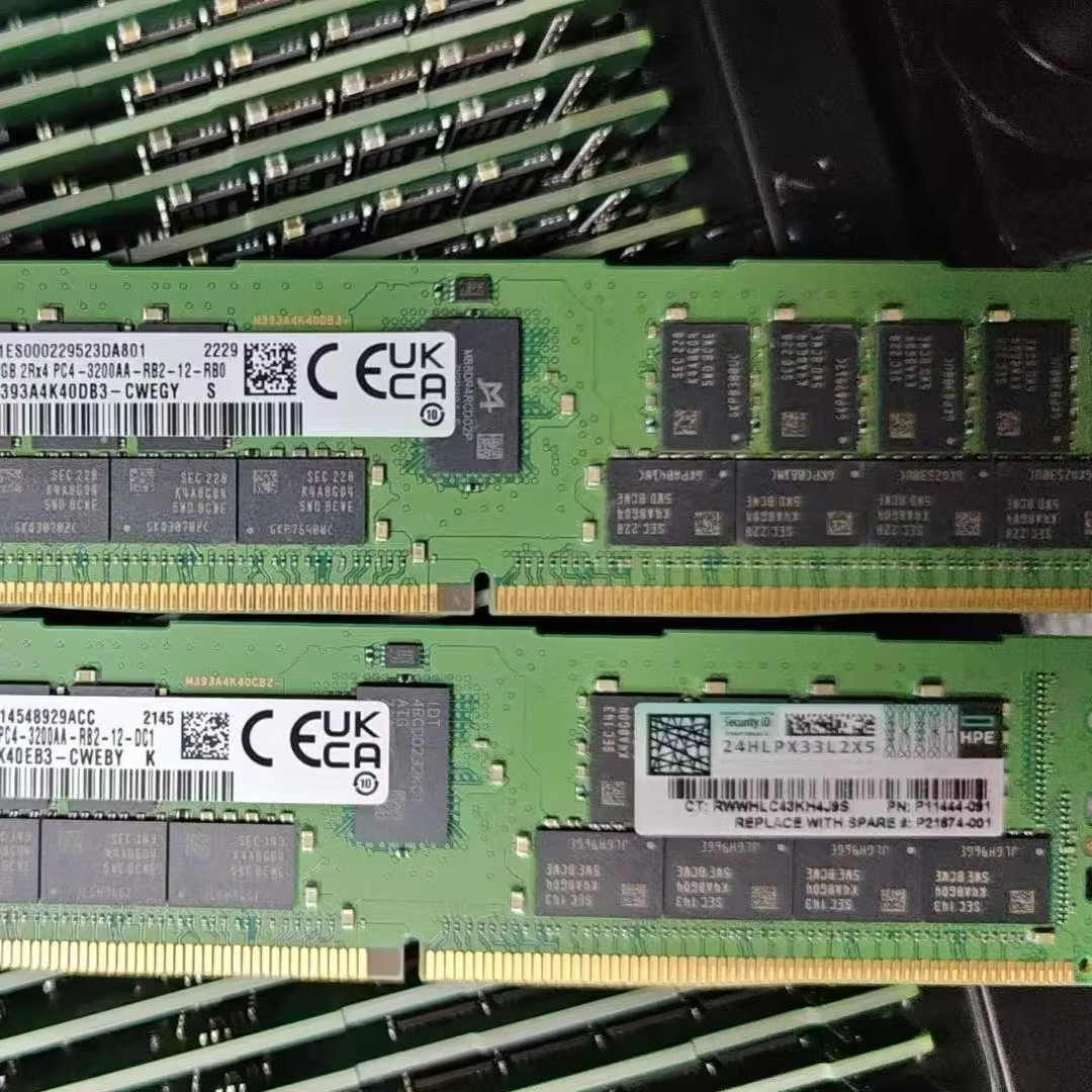 Samsung 128GB PC5-38400 DDR5-4800MHz ECC RDIMM Server Memory