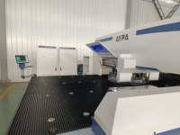 Prensa Punzonadora CNC de Alta Eficiencia para Fabricación de Chapas Metálicas