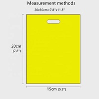 Sac en plastique à poignée PE-BD/PE-HD avec conception de logo imprimé personnalisé sac découpé sac à provisions pour l'emballage de vêtements/chaussures