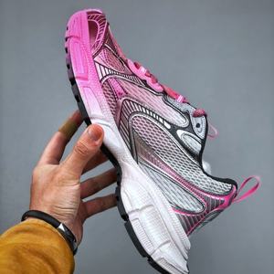 Chaussures de course pour femmes de haute qualité, nouvelle marque de lancement, respirantes, en maille, antidérapantes, imperméables, tendance éternelle - Product Image 2