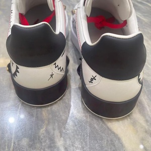 Zapatos de Diseñador Bordados de Lujo, Zapatos Casuales de Skateboard con Estilo Graffiti para Hombre, Logotipo Personalizable - Product Image 4