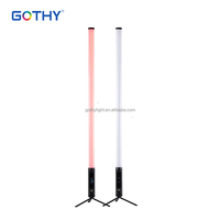 Luz de Proyección LED Pixel Tube RGBWA de 1.4m 360, Alimentada por Batería de Litio, Control por Aplicación Móvil, DMX Inalámbrico, Luz de Escenario LED