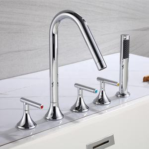 Ensemble <span class=keywords><strong>de</strong></span> robinets <span class=keywords><strong>de</strong></span> <span class=keywords><strong>baignoire</strong></span> romains avec douchette à main, montage sur pont large, robinets <span class=keywords><strong>de</strong></span> <span class=keywords><strong>baignoire</strong></span> à 5 trous, 3 poignées avec inverseur, remplisseur <span class=keywords><strong>de</strong></span> <span class=keywords><strong>baignoire</strong></span> - Product Image 2