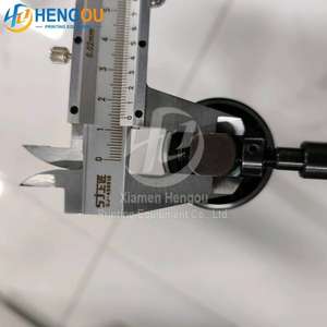 63.030.570F Rodillo intermedio 63.030.57 Piezas de repuesto para maquinaria de impresión offset Heidelber 656x45,5mm - Product Image 5