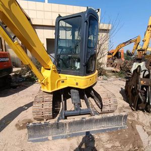 รถขุดขนาดเล็ก Komatsu PC55 มือสอง 5 ตัน รุ่นปี 2020 พร้อมปั๊ม KYB และเครื่องยนต์ Komatsu บุ้งกี๋ 0.35 ลบ.ม. กำลัง 46 กิโลวัตต์ สำหรับตรวจสอบด้วยวิดีโอ - Product Image 3