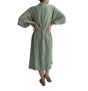 Robe kimono classique en lin gris personnalisable pour femmes manteaux pour femmes avec logo personnalisé couleurs été et automne saison - Product Image 3