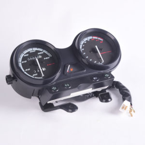 Pour Honda TITAN 2000, conçu pour offrir un <span class=keywords><strong>compteur</strong></span> <span class=keywords><strong>de</strong></span> <span class=keywords><strong>vitesse</strong></span> <span class=keywords><strong>de</strong></span> <span class=keywords><strong>moto</strong></span> parfaitement adapté avec affichage clair et construction durable - Product Image 1