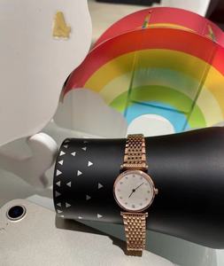 Reloj mecánico para mujer de alta calidad con esfera de nácar de alta calidad - Product Image 3