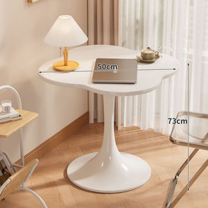 Mesa de Centro Vintage de Estilo Americano Retro de Alta Gama con Diseño de Trébol de Cuatro Hojas, Ideal para Sala de Estar Pequeña o Balcón - Product Image 2
