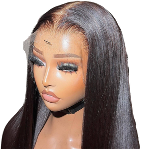 Elegancia sin esfuerzo para cada día: nuestro frontal de encaje natural 100% humano se integra perfectamente para un acabado impecable y natural. - Product Image 1