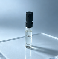 Parfum pour homme en gros d'usine, échantillon miniature 2ml, spray, arôme boisé, longue tenue, format voyage portable, fragrance masculine