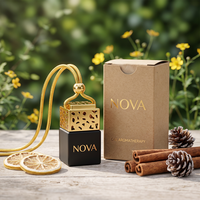 Flacon de parfum pour voiture en verre carré noir mat et blanc de 8 ml, vide, avec bouchon en bois, diffuseur d'air suspendu, vente en gros personnalisée en usine