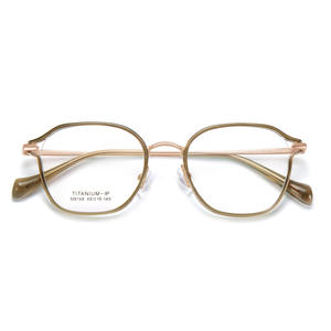 Montura de Gafas de Titanio Estilo Ojo de Gato M8148 49-19-145, Ligeras, Montura Completa, Diseño Unisex para Adultos, Origen Shenzhen - Product Image 1