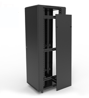 Armoire de serveur en rack pour centre de données OEM 22U/27U/32U/37U/42U/47U de 19 pouces, armoire réseau intérieure, armoire de serveur sur pied, PDU IP20, capacité de charge de 800 kg