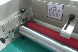 Tabletop A3 A4 Size UV Laminator Coating Laminating Machine UV Varnish Coater Glossy Matte