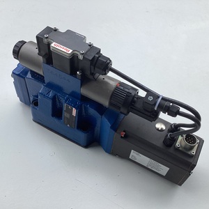 วาล์วปรับสัดส่วน 4WRTE16W6-200L-4X, วาล์วควบคุมทิศทางแบบควบคุมด้วยสัญญาณนำร่อง R901022813, ระบบไฮดรอลิกตอบสนองเร็ว 350 บาร์ - Product Image 2