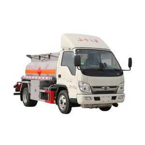 Camión Cisterna de Combustible Foton Star Usado 4x2 con Capacidad de 2200 Litros - Product Image 2