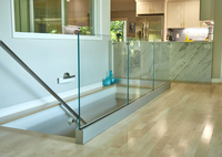 Système de garde-corps en verre à canal en U fixé en surface, garde-corps en verre moderne pour escalier de villa