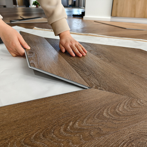 <span class=keywords><strong>Suelo</strong></span> Vinílico SPC Rígido Impermeable con Aspecto de Madera, Sistema de Clic con IXPE para Uso Comercial, <span class=keywords><strong>Suelo</strong></span> de Compuesto de Piedra y Plástico - Product Image 2