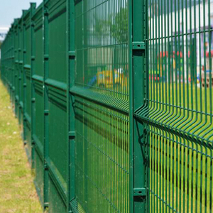 Clôture en treillis métallique galvanisé incurvé 3D pour la sécurité domestique, les terrains de sport et les périmètres industriels, design en acier incurvé - Product Image 6