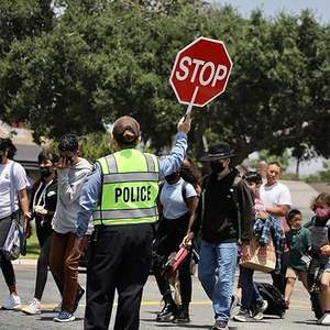 منتج جديد رائج البيع علامة إيقاف بطيء مزدوج الوجهين ، ألومنيوم معدني عاكس بمقبض خشبي - Product Image 5