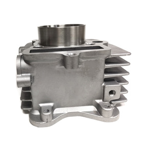 อะไห<span class=keywords><strong>ล</strong></span>่เครื่องยนต์มอเตอร์ไซค์ AX100 <span class=keywords><strong>70</strong></span> มม. Cg300 แบบกำหนดเองจากโรงงาน ชิ้นส่วนเครื่องยนต์มอเตอร์ไซค์ 100 ซีซี บล็อกกระบอกสูบสแตนเลสสำหรับซูซูกิ - Product Image 1