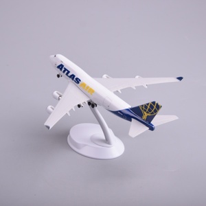 Modèle d'<span class=keywords><strong>avion</strong></span> <span class=keywords><strong>Atlas</strong></span> Air 747, 20 cm, <span class=keywords><strong>avion</strong></span> en résine Boeing, cadeau pour pilote - Product Image 2