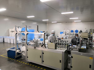 Masque médical de type IIR Tissu respirant et doux à 3 couches pour usage civil ou chirurgical Fabricant direct Fournisseur - Product Image 6