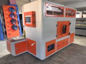 เครื่องทำรองเท้า FS-836 ชิ้นส่วนประกอบมอเตอร์ แบริ่ง เฟือง สำหรับหนัง EVA PVC  380V พร้อมเครื่องทำความเย็น - Product Image 4