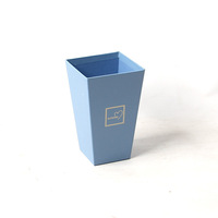 Petite boîte à fleurs en carton auto-élevable avec logo en feuille d'or et pelliculage mat, boîte cadeau pour bouquets, boîte à fleurs portable pour fleuristes