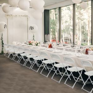 เก้าอี้พลาสติกพับได้แบบแบนสำหรับใช้ในสวนกลางแจ้งน้ำหนักเบาสำหรับงานแต่งงานงานแคมป์ปิ้งงานเฉลิมฉลอง - Product Image 4