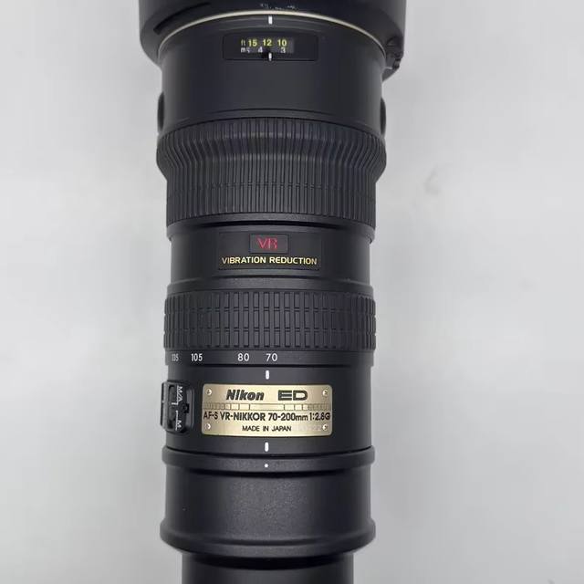 Original Used Digital Camera Telephoto Lens, AF-S 70 - 200 mm F/2.8 ED VR Telephoto Zoom Lens