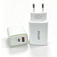 Pengisi Daya Cepat Tipe-C PD Model P243 20W 5V/3A Adaptor Pengisi Daya Ponsel