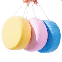 Masque de boue de déchargement de forme ovale boule moussante naturelle douce éponge en coton ovale pour le nettoyage du corps brosse nettoyante bouffée épaissie