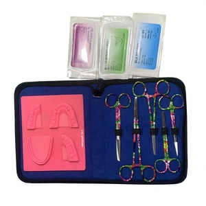 Kit d'entraînement à la suture avec instruments chirurgicaux, kit de suture médical professionnel, équipement de laboratoire de qualité supérieure pour la dissection des plaies - Product Image 1