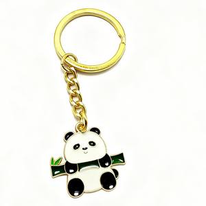 سلاسل مفاتيح معدنية لطيفة رائجة البيع بنقوش حيوانات لتنظيم المفاتيح اليومية وتزيين الحقائب والتبادل كهدايا - Product Image 6