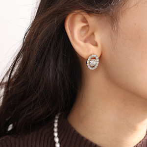 Boucles d'oreilles ovales incrustées de strass, plaquées or, en alliage de zinc, bijoux de fête, accessoire de mode pour femmes - Product Image 4