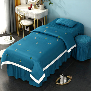 SP128 4 pièces ensemble <span class=keywords><strong>de</strong></span> couvre-<span class=keywords><strong>lit</strong></span> <span class=keywords><strong>de</strong></span> beauté ensembles <span class=keywords><strong>de</strong></span> literie <span class=keywords><strong>de</strong></span> massage haut <span class=keywords><strong>de</strong></span> gamme salon SPA couvre-<span class=keywords><strong>lit</strong></span> <span class=keywords><strong>de</strong></span> santé et jupe <span class=keywords><strong>de</strong></span> <span class=keywords><strong>lit</strong></span> personnalisés en gros - Product Image 6