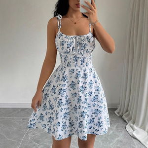 Verano Nueva ropa de mujer Popular <span class=keywords><strong>Floral</strong></span> Correa Vestido corto Cuello cuadrado <span class=keywords><strong>Falda</strong></span> suave - Product Image 3