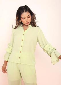 Chemise à volants vert lime pastel pour femme, hauts décontractés, chemisier tendance et élégant pour l'été, chemise de bureau confortable - Product Image 2