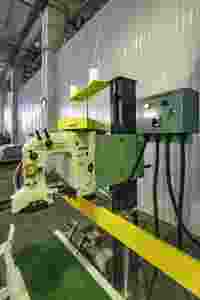 चिकन फ़ीड पैकिंग मशीन 50 किलोग्राम प्लास्टिक बैग फ़ीड बैगिंग मशीन स्केल फीड बैग पैकिंग मशीन - Product Image 3