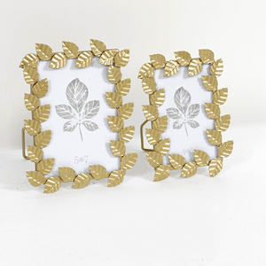 Marcos de Fotos para Fotos Familiares de Estilo Nudista, Fabricación Económica, Marcos de Metal con Flores para Sala de Estar, Juego de 2 - Product Image 3