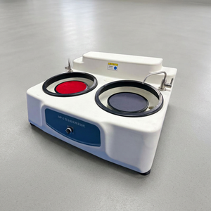 Machine de meulage et de polissage d'échantillons métallographiques MP-2 - Product Image 4