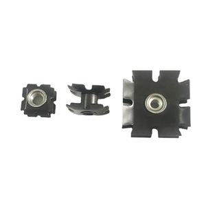Écrou à clipser pour meubles en acier au manganèse, connexion interne de tuyau à éclats, nivellement de niveau 10, oxydation noircissante - Product Image 1