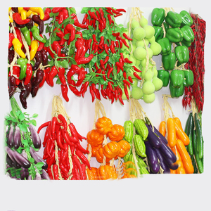 Decorazione artificiale di frutta e verdura in schiuma per ristorante Hotel decorazione da giardino decorazione appesa per finto spiedino di frutta e verdura - Product Image 1