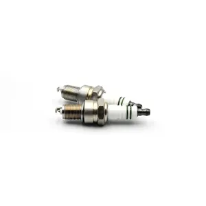 Wholesale High Quality Original Standard OEM Spark Plug L7RTC for Replacement BPMR7A BPM6A W22MPR-U Engine Parts