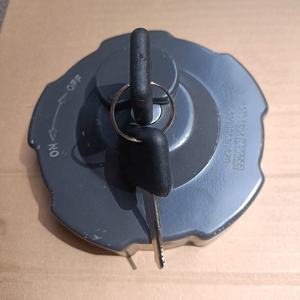 Dz91189550023 שאקמן דלונג m3000 f3000 h3000 x3000 מנעול מכסה מיכל דלק מכסה הרכבה עם מפתח חלקי משאית - Product Image 1