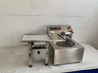 Table vibrante pour la fabrication du chocolat, table vibrante pour le chocolat, table vibrante pour le chocolat
